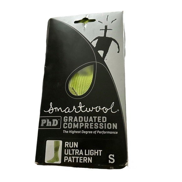 SmartWool PhD Graduated Compression Run Ultra Light Pattern Sleeve Sock - Picture 1 of 4